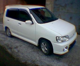 1998 Nissan Cube