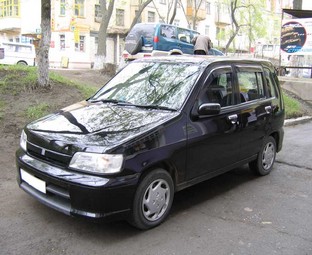 1998 Nissan Cube Pics