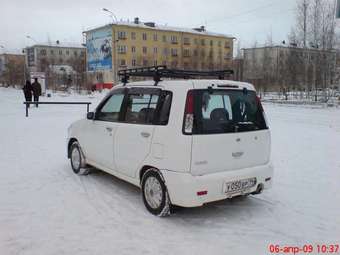 1998 Nissan Cube Pictures