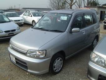 1999 Nissan Cube