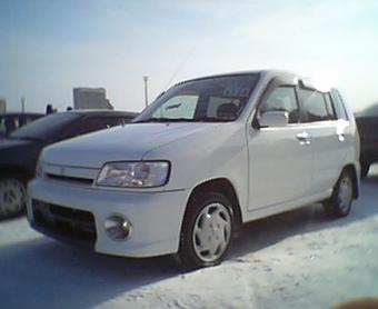 1999 Nissan Cube