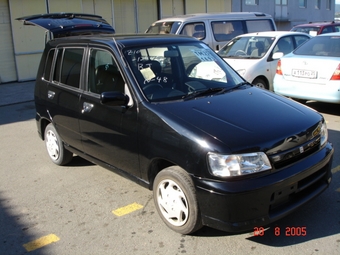 1999 Nissan Cube