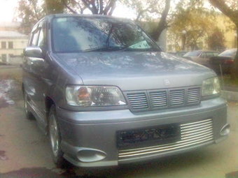 1999 Nissan Cube