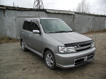 1999 Nissan Cube