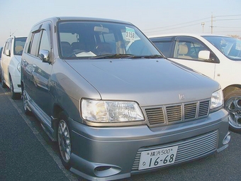 1999 Nissan Cube