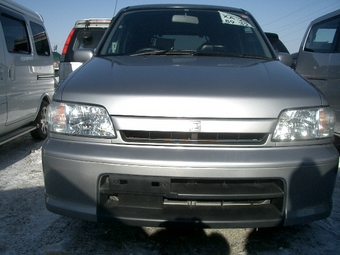 1999 Nissan Cube