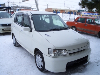 1999 Nissan Cube