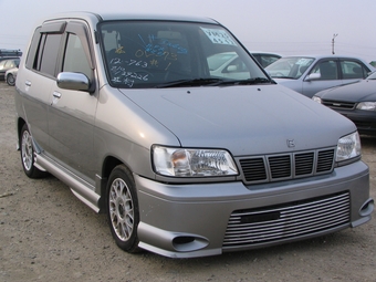 1999 Nissan Cube