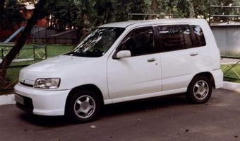 1999 Nissan Cube