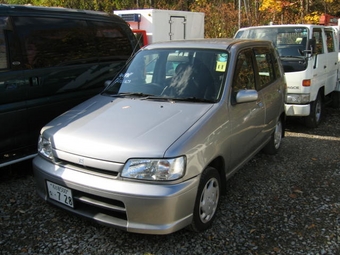 1999 Nissan Cube