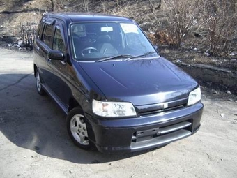 1999 Nissan Cube
