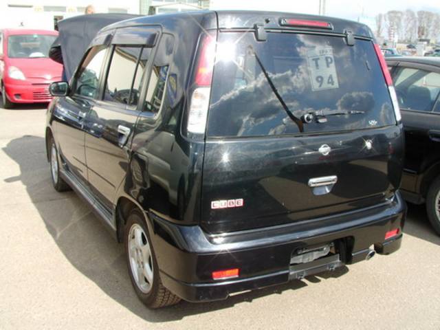 1999 Nissan Cube