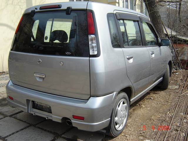 1999 Nissan Cube