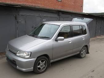 1999 Nissan Cube