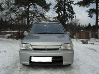 1999 Nissan Cube