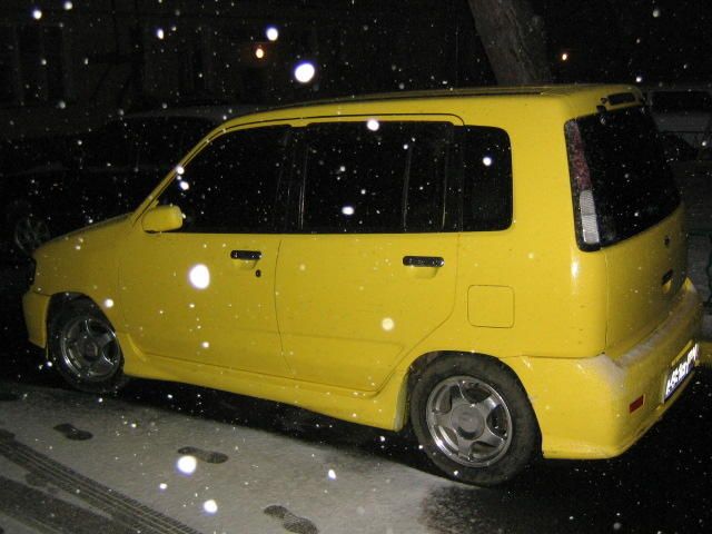 1999 Nissan Cube