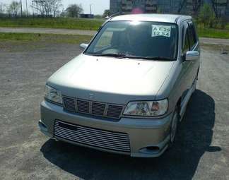 1999 Nissan Cube