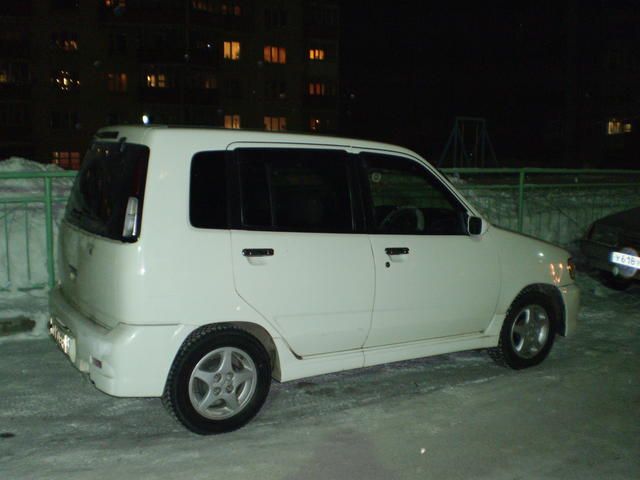 1999 Nissan Cube