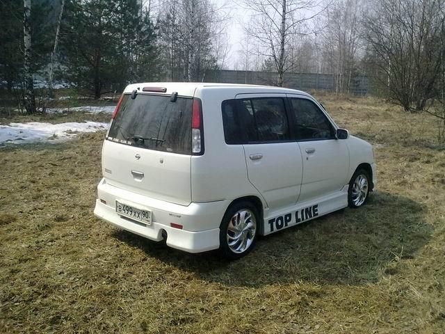 1999 Nissan Cube