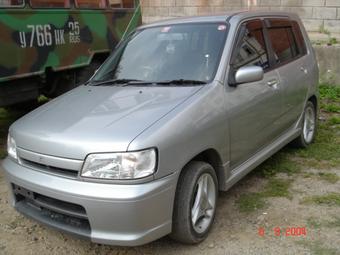 1999 Nissan Cube