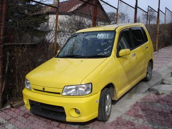 1999 Nissan Cube