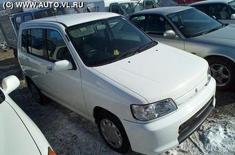 1999 Nissan Cube