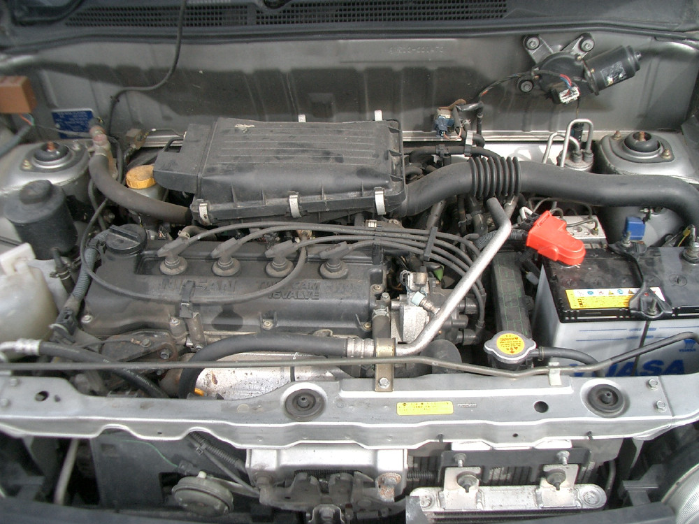 1999 Nissan Cube Pictures