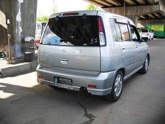 1999 Nissan Cube Pictures