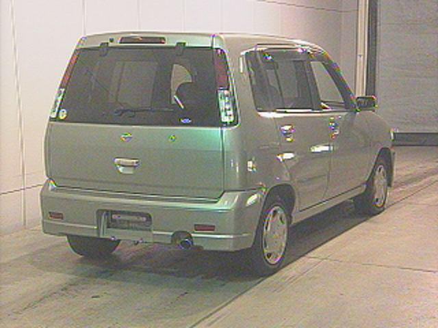 1999 Nissan Cube Pictures