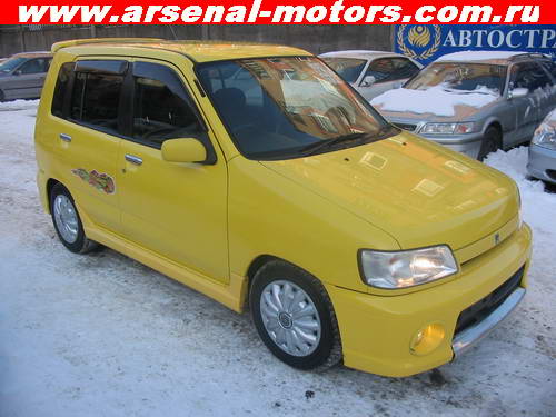 1999 Nissan Cube Pictures