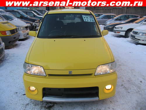 1999 Nissan Cube Photos