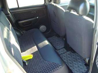 1999 Nissan Cube Wallpapers