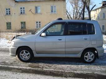 1999 Nissan Cube Images