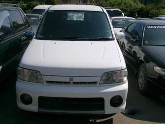 1999 Nissan Cube Pictures