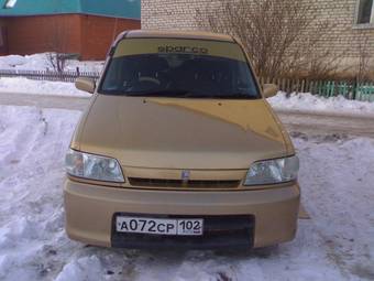 1999 Nissan Cube Photos