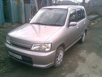 1999 Nissan Cube Pictures