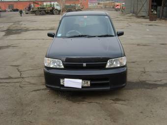 1999 Nissan Cube Pictures