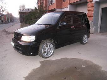 1999 Nissan Cube Pictures