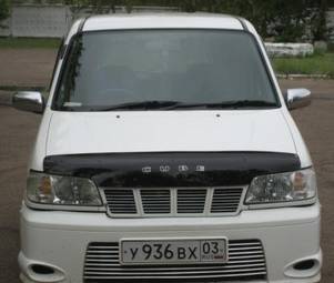 1999 Nissan Cube Photos