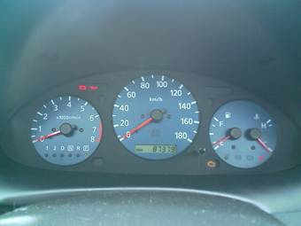 1999 Nissan Cube Pics