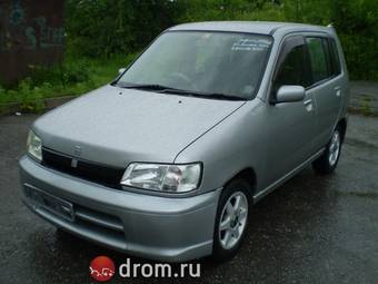 1999 Nissan Cube Photos