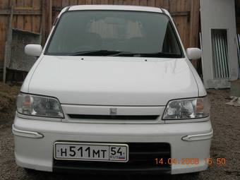 1999 Nissan Cube Pictures