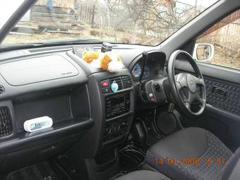 1999 Nissan Cube Pictures