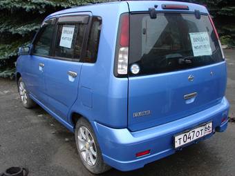 1999 Nissan Cube Pictures