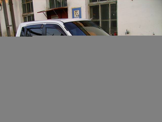 2000 Nissan Cube