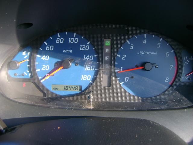 2000 Nissan Cube