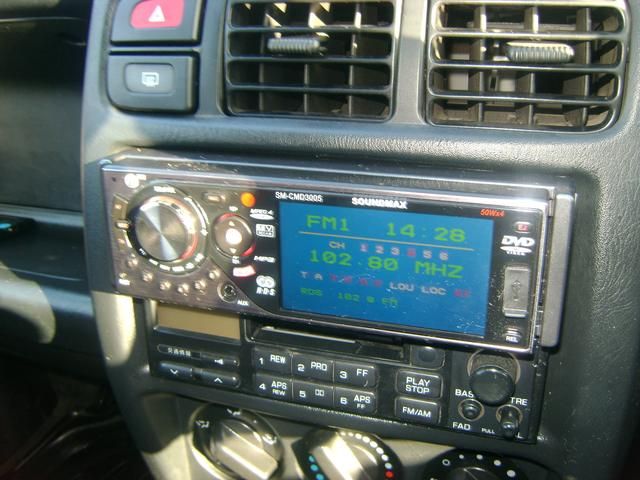 2000 Nissan Cube