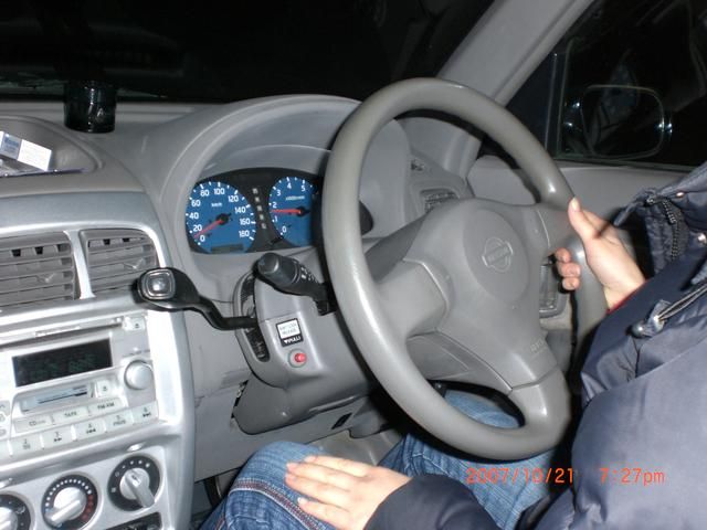 2000 Nissan Cube