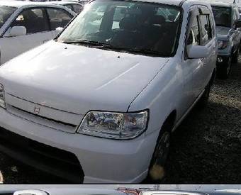 2000 Nissan Cube