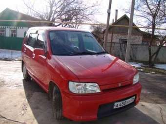 2000 Nissan Cube Pictures
